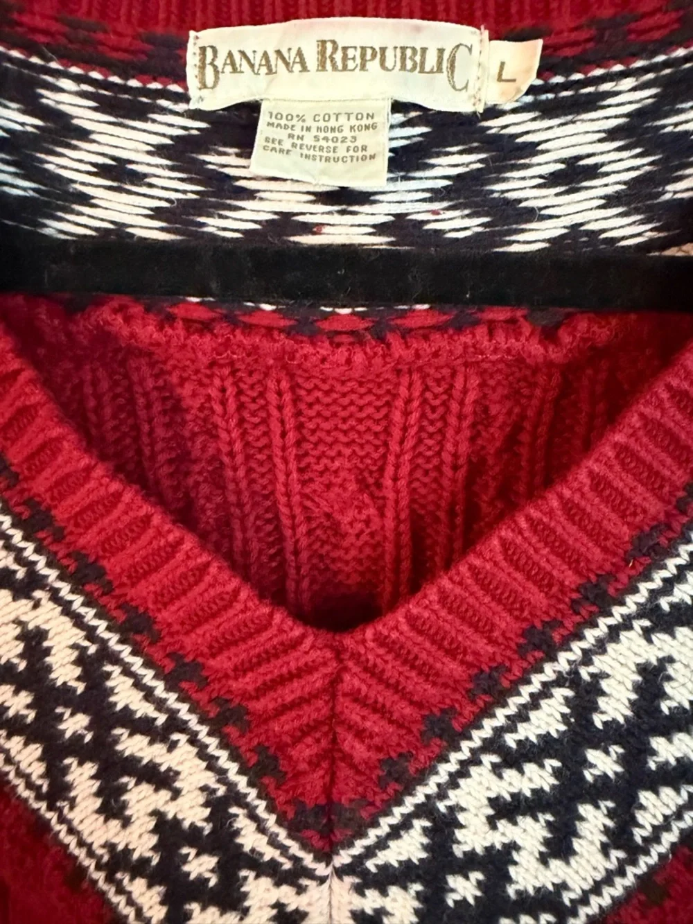 90’s Banana Republic Red Cable-Knit V-Neck Fair Isle Sweater